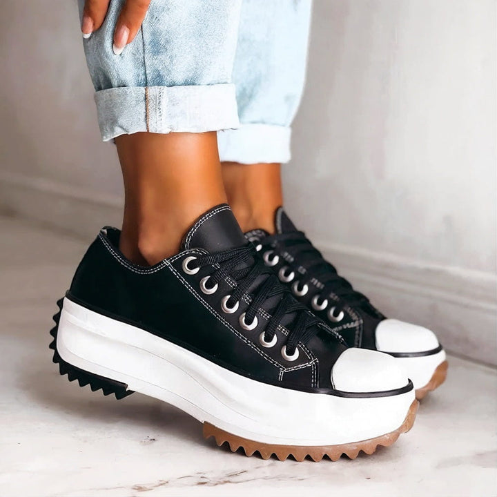Loes | Pain Relieving Sneakers