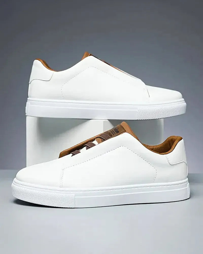 Leif | Timeless Vegan Leather Sneakers