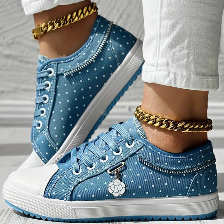 Lynn | Stylish Lace-Up Sneakers