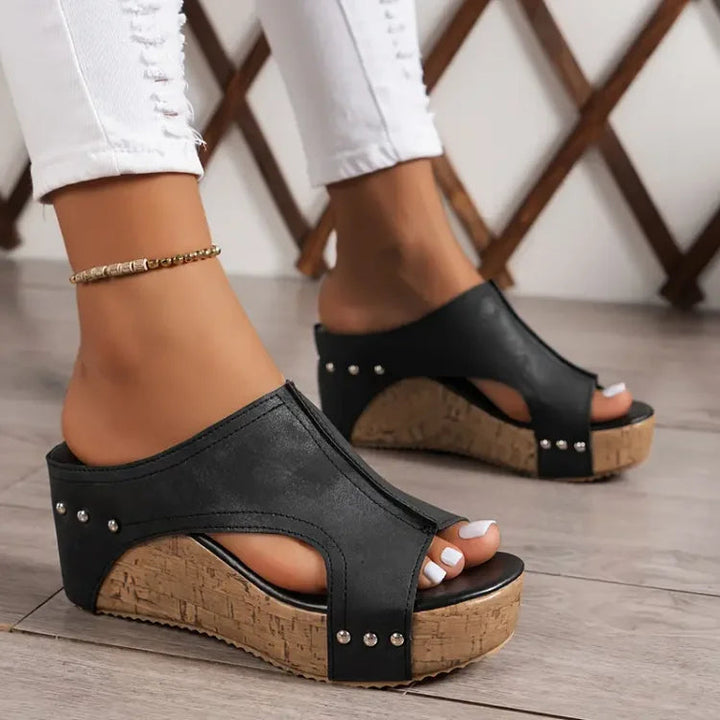 Mabel | Orthopaedic Sandals