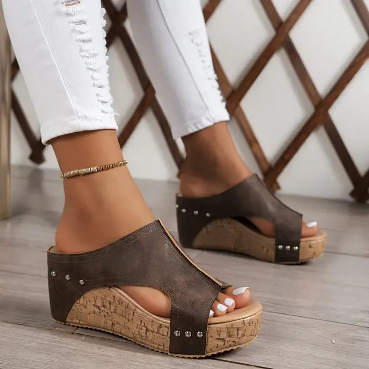 Mabel | Orthopaedic Sandals