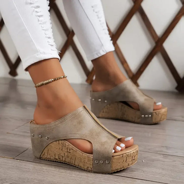 Mabel | Orthopaedic Sandals