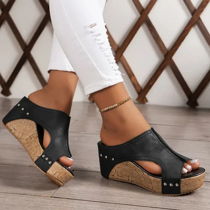 Mabel | Orthopaedic Sandals