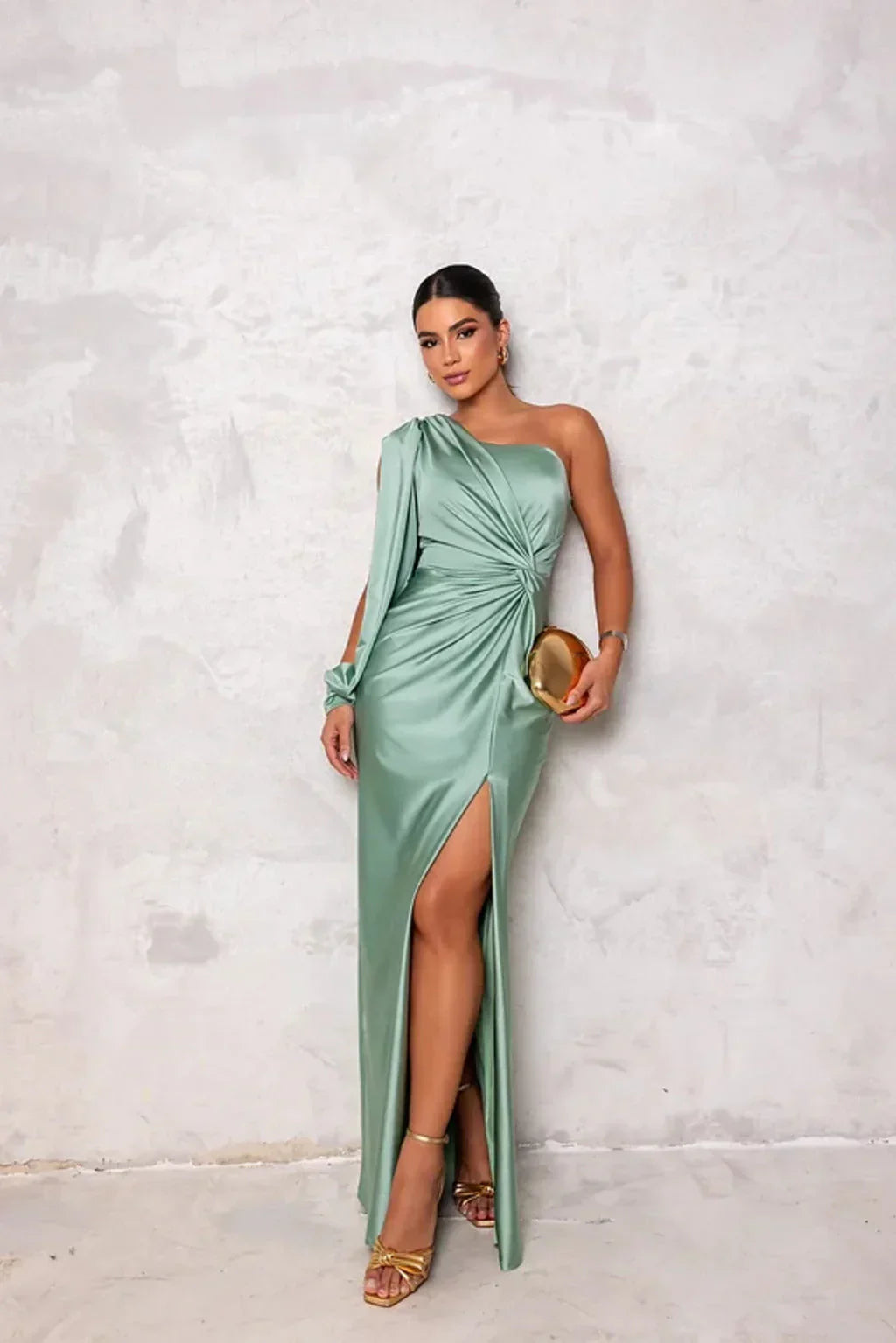 Alister | Chic Slit Maxi Gown