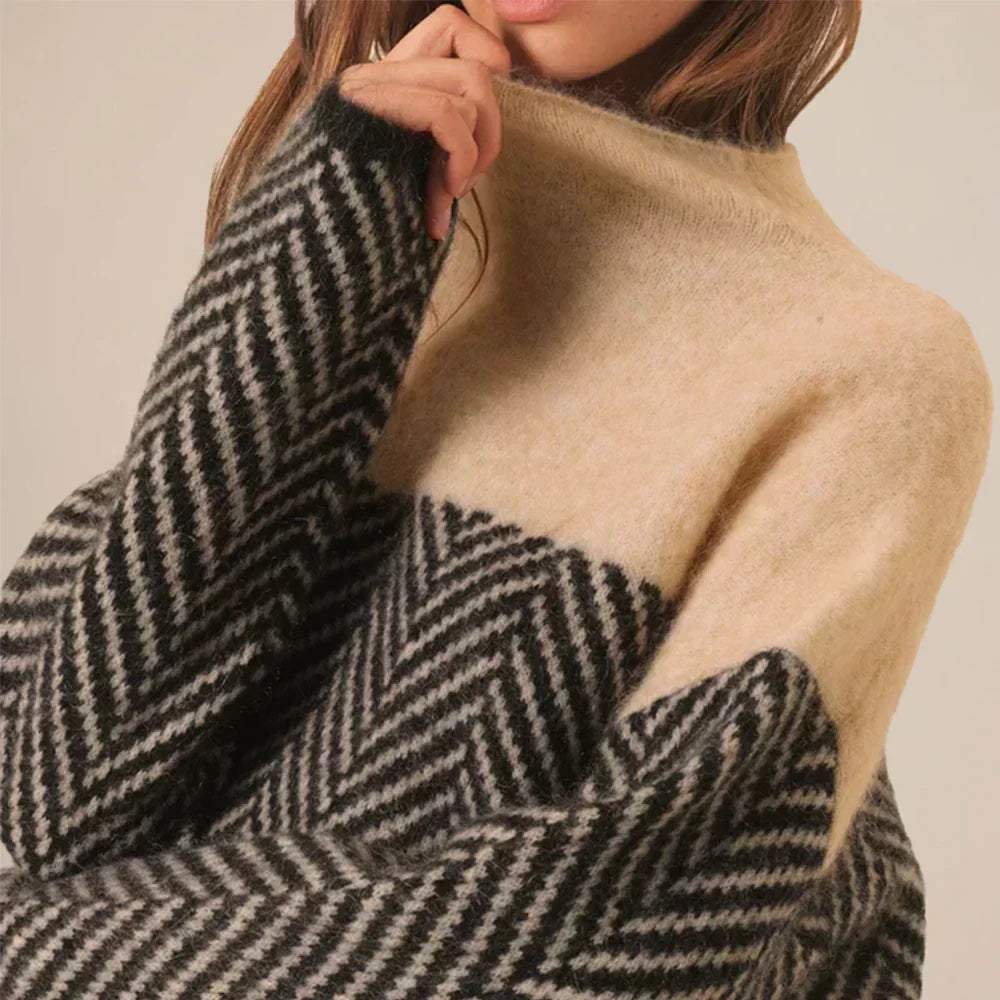 Mia | Turtleneck Sweater