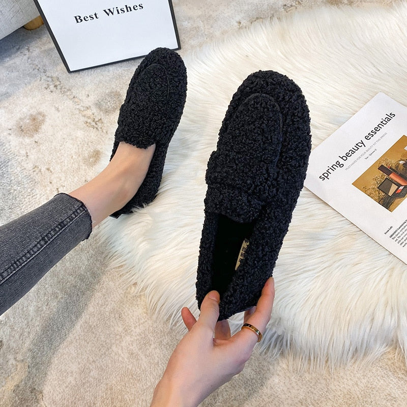 Liora | Ultra soft moccasins
