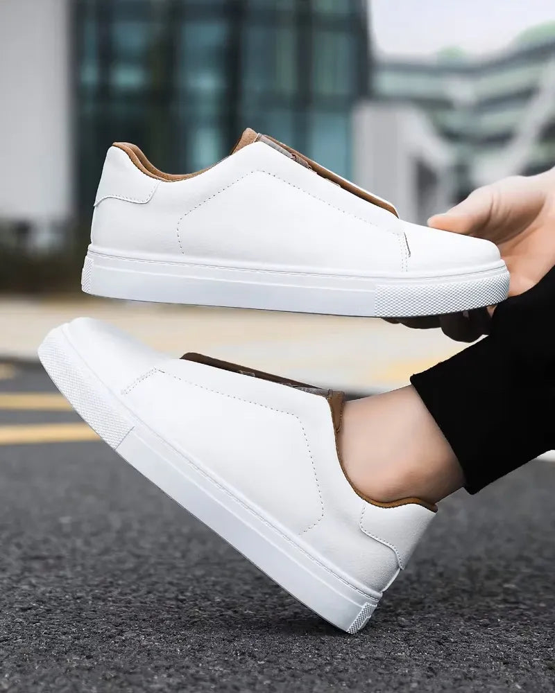 Leif | Timeless Vegan Leather Sneakers