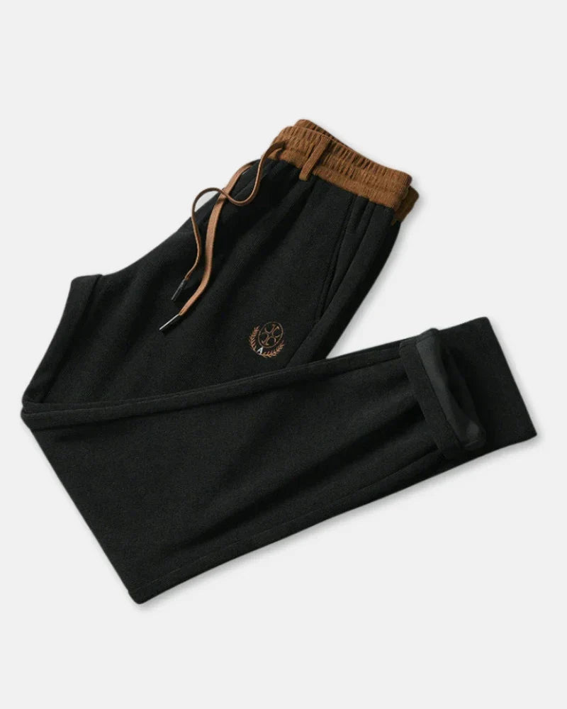 Conrad | Soft Corduroy Sweatpants