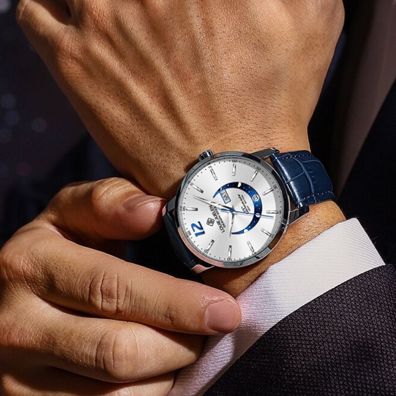 Elegant Lunar Phase Timepiece