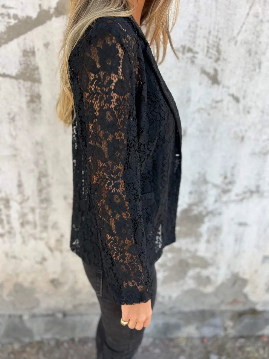 Claire | Elegant Lace Blazer