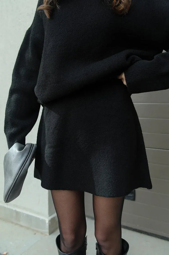 Daisy | Knitted Skirt Suit Set